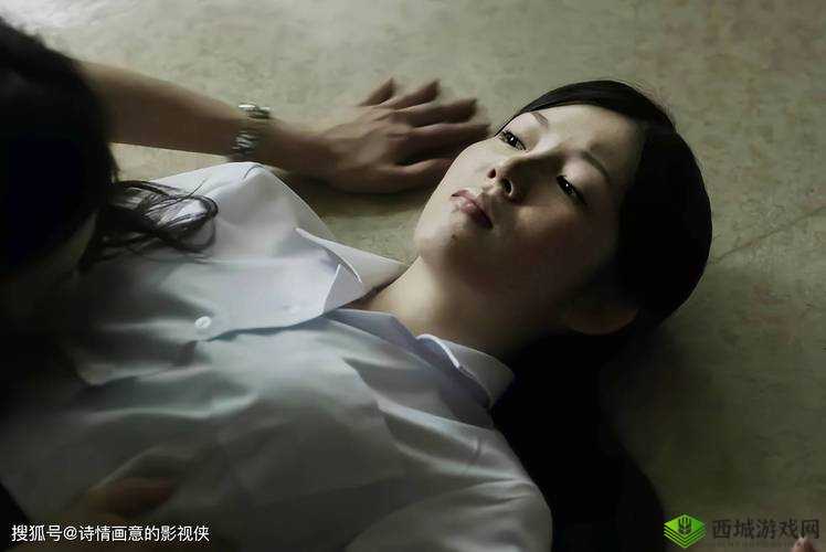 义姐诱惑:一段禁忌情感引发的复杂纠葛与内心挣扎